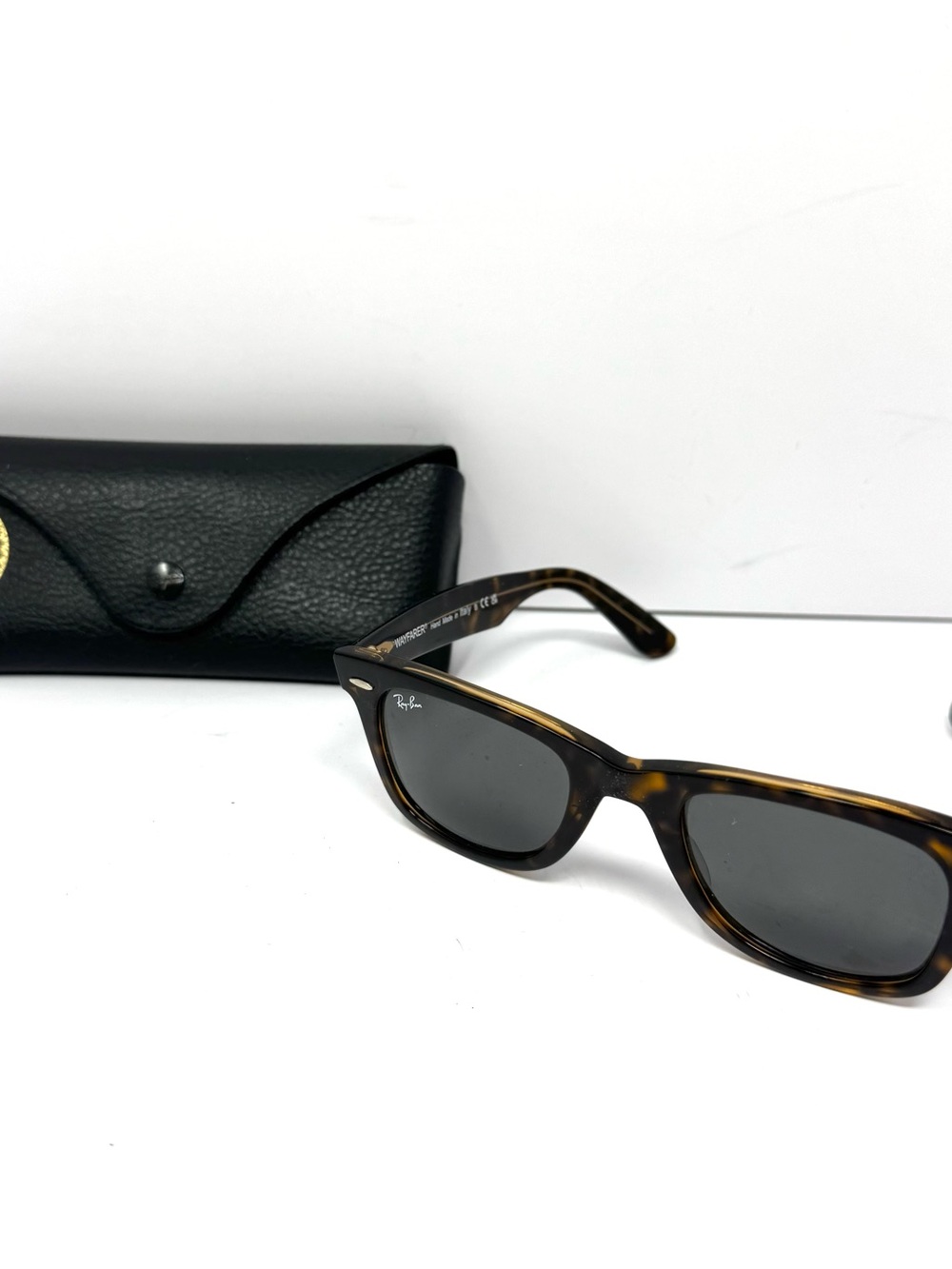Authentic Ray-Ban Original RB 2140 Wayfarer Sunglasses Tortoise Made In Italy